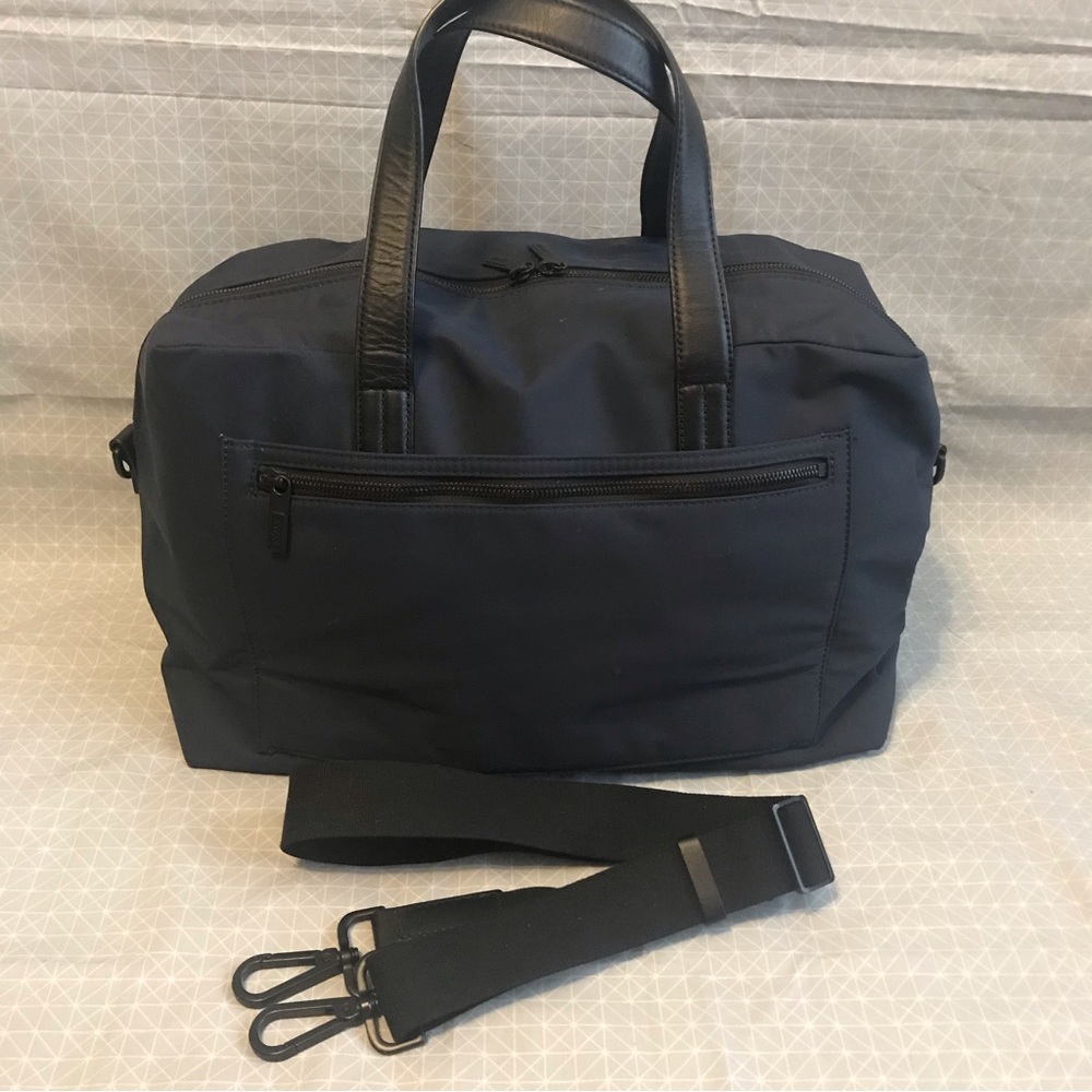 Away Navy Travel Weekender Bag with Removable Strap